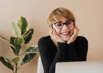 how to write literary intros for short piece