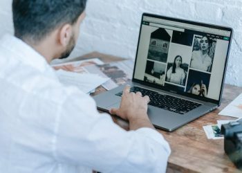 how to do content monitoring for published article